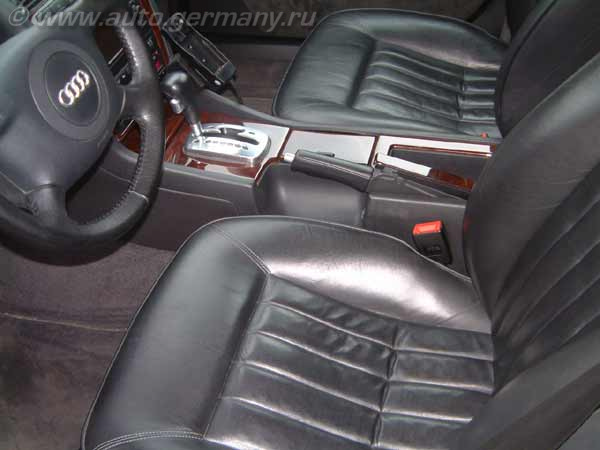 Audi A8 2.8 (113)